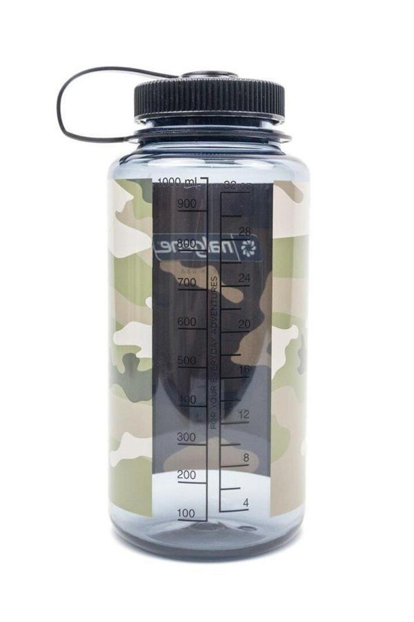 Nalgene 32 Oz Black Camo Matara - Image 1