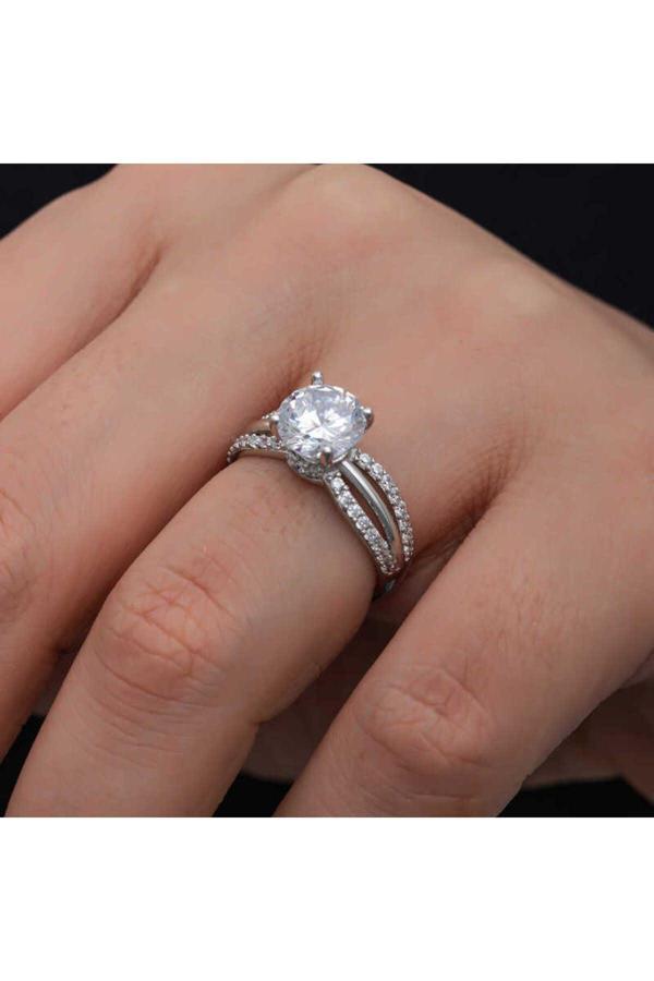 Armagano Gümüş Tek Taş Kadın Yüzük - Image 1