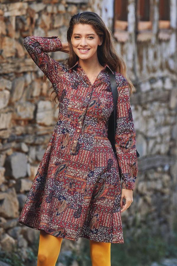 Los Banditos Kayık Yaka Büzgü Detaylı Uzun Kollu Günlük Elbise - Image 1