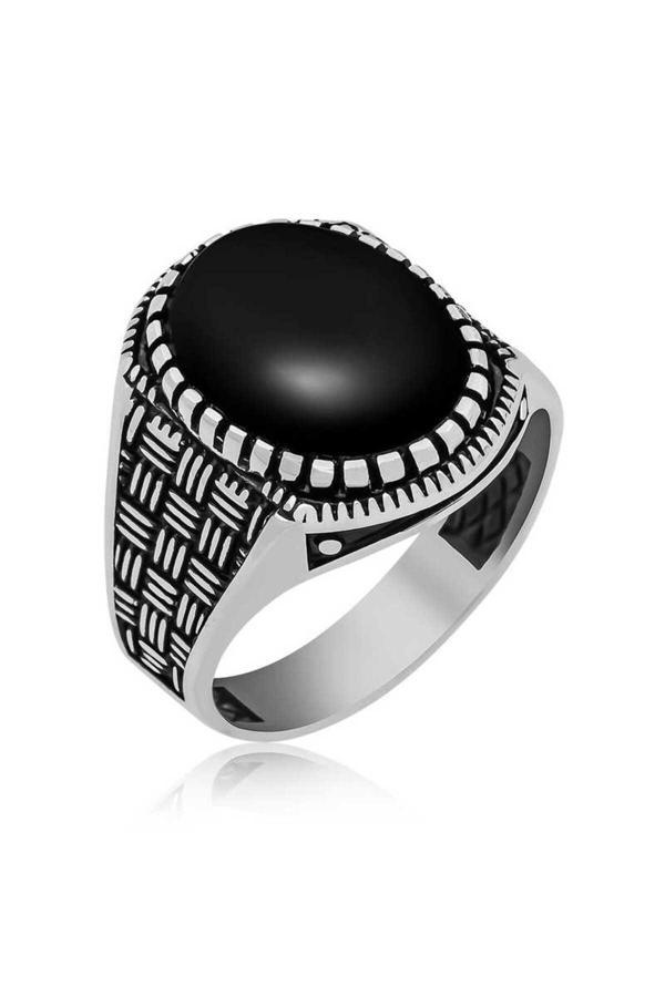 Armagano Gümüş Oniks Taşlı Desenli Erkek Yüzük - Image 1