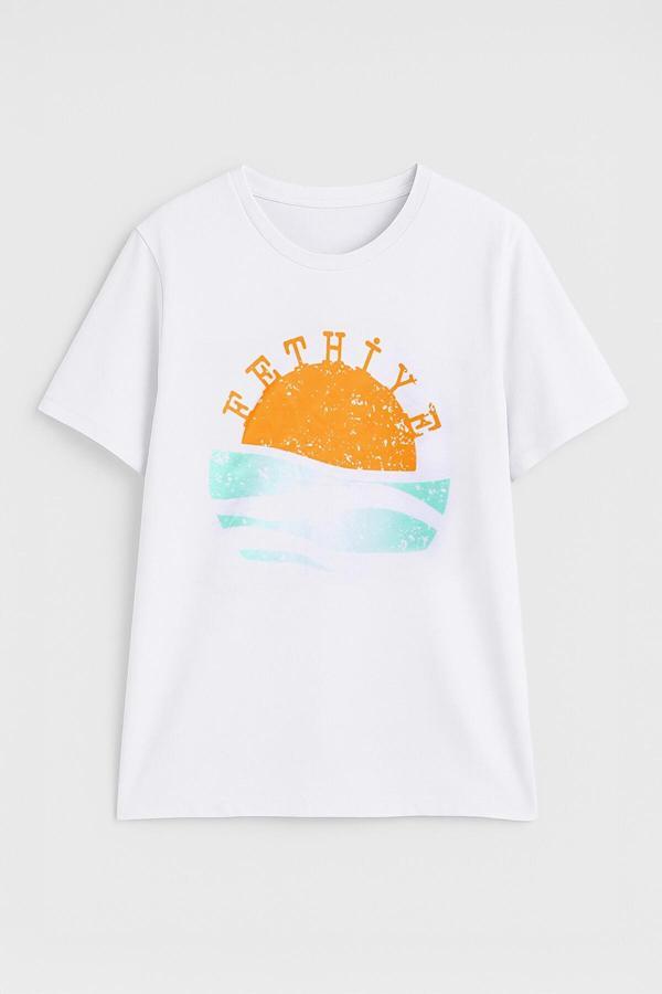 Kadın Bisiklet Yaka %100 Pamuk Fethiye Baskılı Kısa Kollu T-Shirt - Image 1