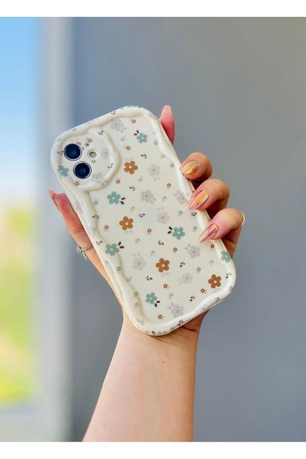 Miraz Tasarim Iphone 11 Ekru Üzeri Çiçek Desenli Kılıf - Image 1