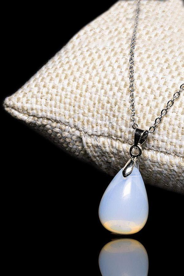 Sertifikalı Doğal Ay Taşı Kolye (Gümüş Aparatlı) - Image 1