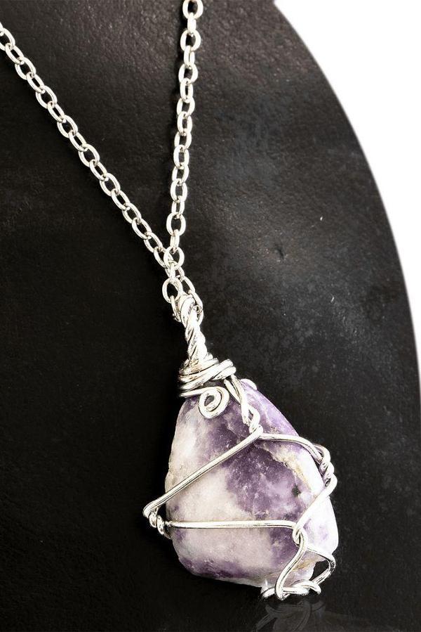 Sertifikalı Ham Tel Sargılı Lepidolit Taşı Kolye (Peygamber Taşı) - Image 1