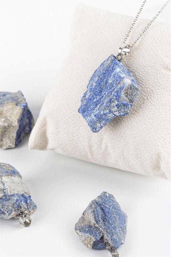 Sertifikalı Ham Işlenmemiş Lapis Lazuli Taşı Kolye - Image 1