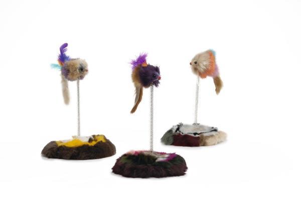 Beeztees Kedi Oyuncağı, Yaylanabilir Tüylü Fare 8cm, Çeşitli Renklerde, 14,5x14,5x28cm - Image 1