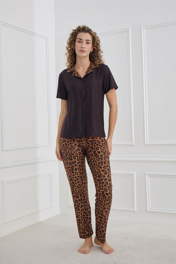 Kadın Polo Yaka Leopar Desen Önden Düğmeli Pijama Takım | Kahve-Siyah30101-951 - Image 1