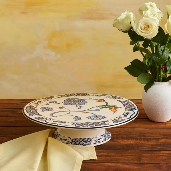 Karaca x Ömür Akkor İznik Hatai Ayaklı Kek Standı 32 cm - Image 1