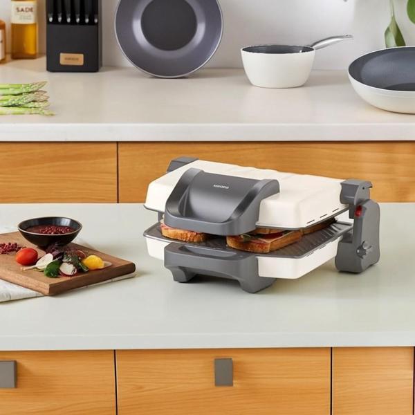 Karaca Swiss 4 Dilim Kapasiteli Izgara ve Tost Makinesi 1800W - Image 1