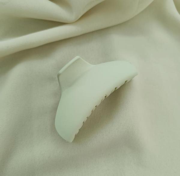 Toka Saç Aksesuarı 9 cm İthal Ürün Mandal Saç Tokası  - Image 1