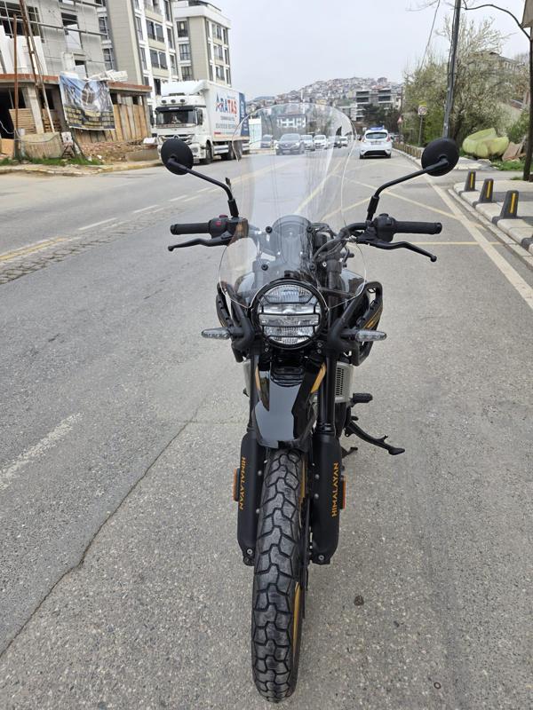 MOTOCAM Himalayan Royal Enfıeld 450 Siperlik Ön Cam 2023-2025 Model 49cm Şeffaf Renkli 4mm - Image 1