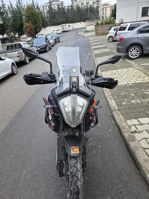 MOTOCAM KTM Duke 390 Siperlik Ön Cam 2013-2023 Model 44cm Şeffaf Renkli ORİJİNAL BOYLU - Image 1