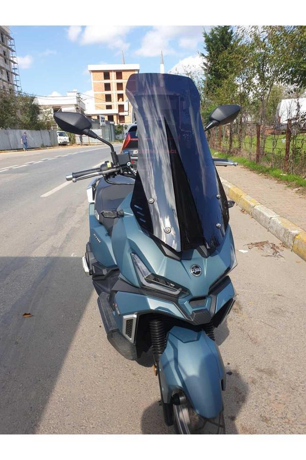 MOTOCAM SYM Adx 125 Siperlik Ön Cam 2023-2025 Model 70cm Siyah Renkli 4mm UZUN CAM - Image 1