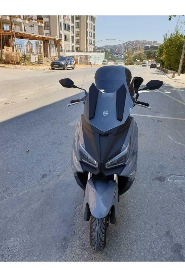 MOTOCAM SYM Joymax Z Plus Siperlik Ön Cam 2023-2025 Model 70cm Şeffaf Renkli 4mm - Image 1