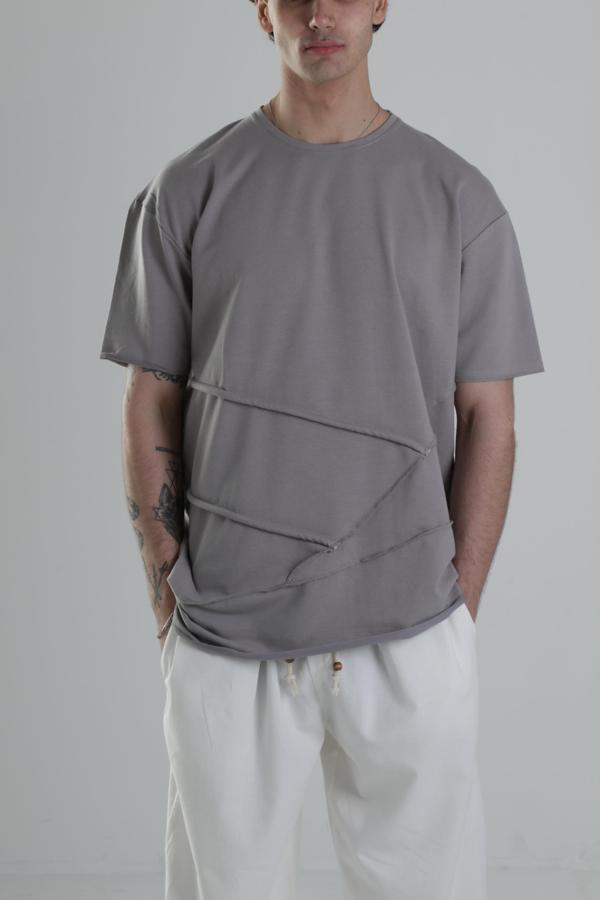 Gri Halat Detaylı Tasarım T-Shirt - Image 1