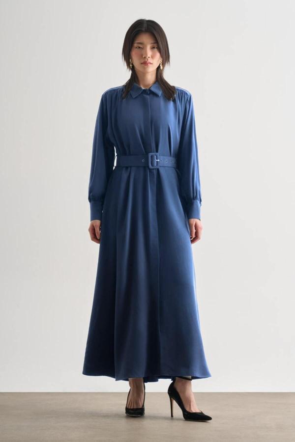 Mizalle Dokulu Pile Detaylı Kemerli Maksi İndigo Mavi Elbise M - Image 1