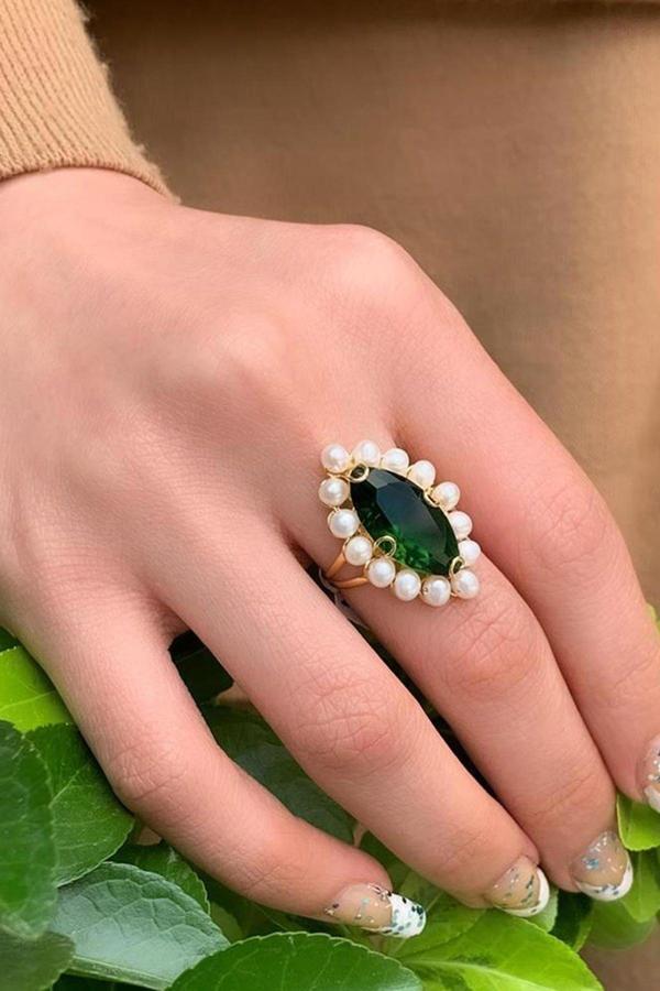 14 Ayar Altın İncili Zümrüt Yüzük - Image 1