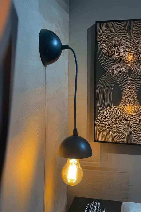 Celestia Siyah Duvar Apliği Endüstriyel & Minimalist Tasarım Modern Dekoratif Edison Lamba - Image 1