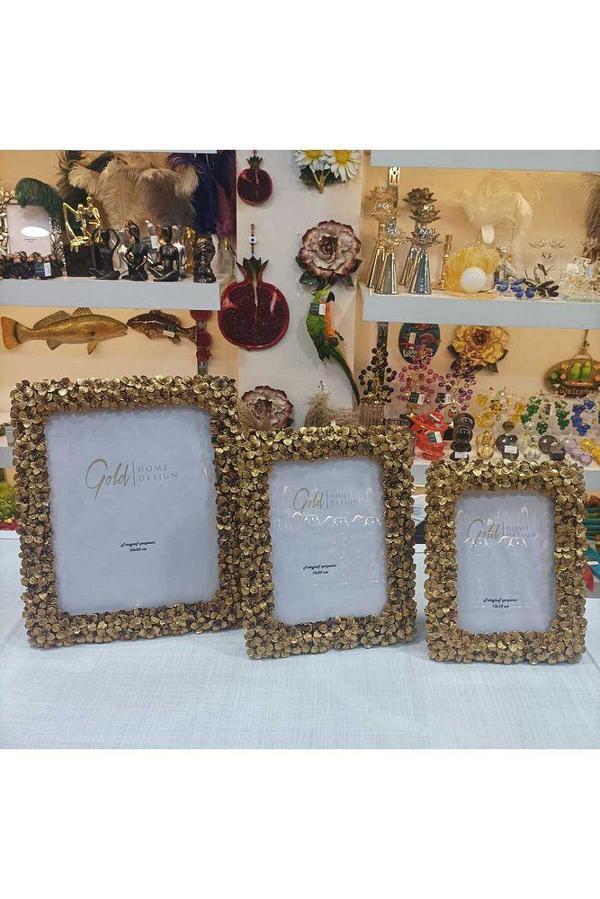 3'LÜ SET PAPATYA DESENLİ FOTOĞRAF ÇERÇEVESİ - Image 1