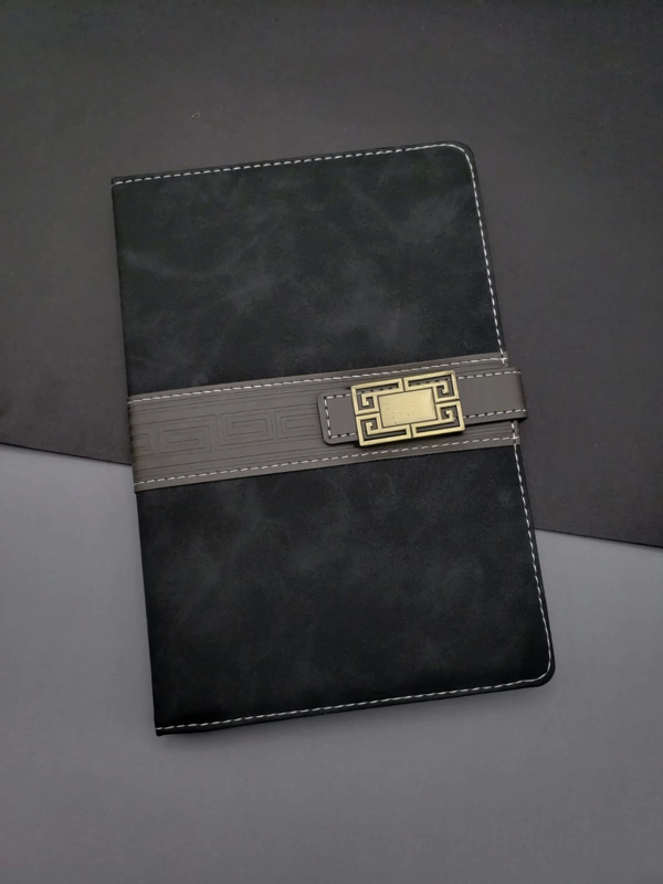 Siyah Çizgili Defter - Image 1