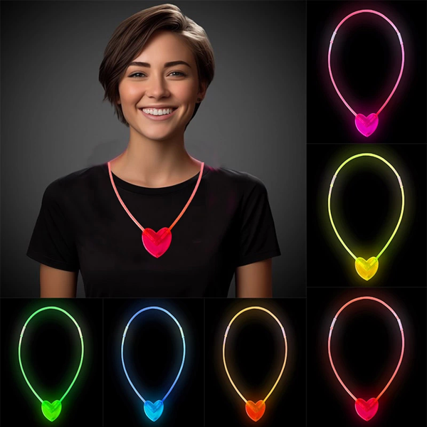 Karanlıkta Yanan Glow Kalp Şekilli Kolye 6 Renk 6 Adet - Image 1