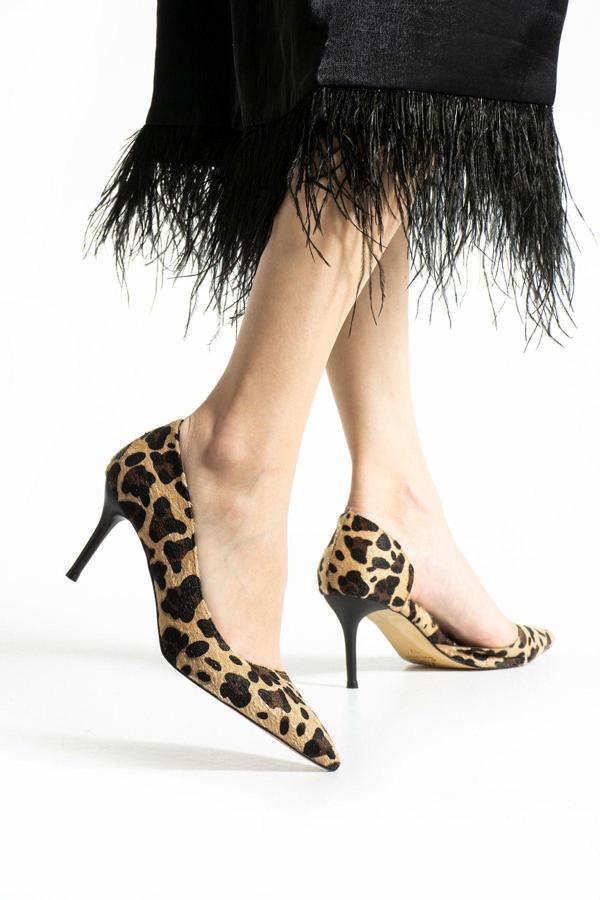 Güllü Shoes Leopar Desenli Tay Tüyü Stiletto–Sivri Burun,İnce Topuk, Lüks Ve Şık Tasarımlı Kadın Ayakkabı (7 Cm) - Image 1