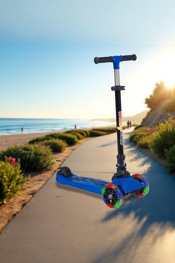 Hak-İş Oyuncak Winky Scooter Mavi Işıklı - Image 1