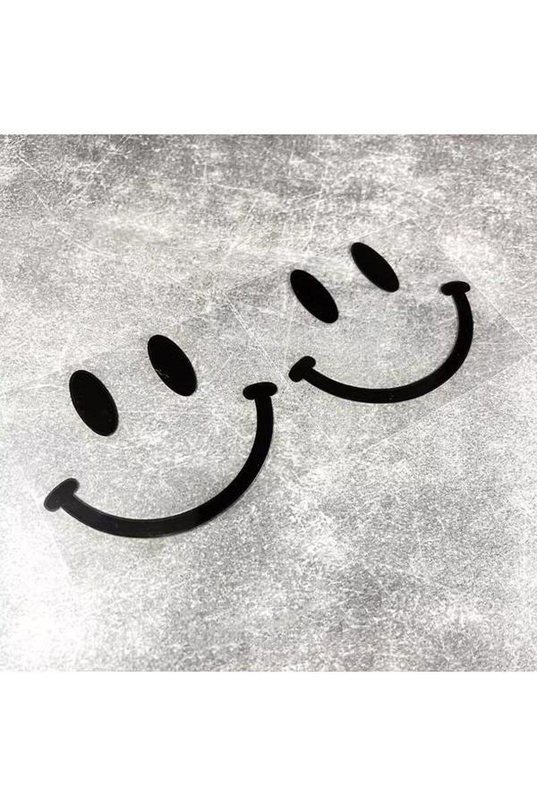 Hediyenebak Emoji Gülen Yüz Araç, Araba, Oto, Motorsiklet, Kask, Laptop, Cam Sticker 14X10 Cm 2'Li - Image 1