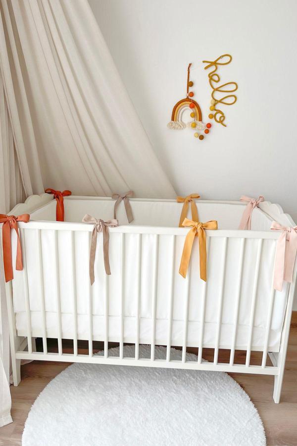 Piamom 60x120  Bebek Beşik Fırfırlı Bumper/Yan Koruma Seti Kırık Beyaz Çok Renkli - Image 1