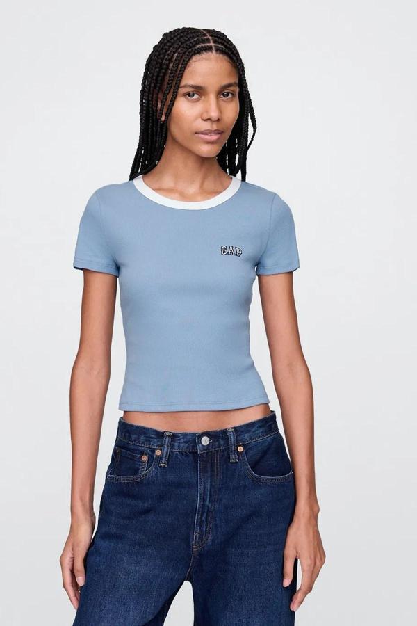 Gap V-Jpn Ss Small Logo Kadın Tişört - Image 1