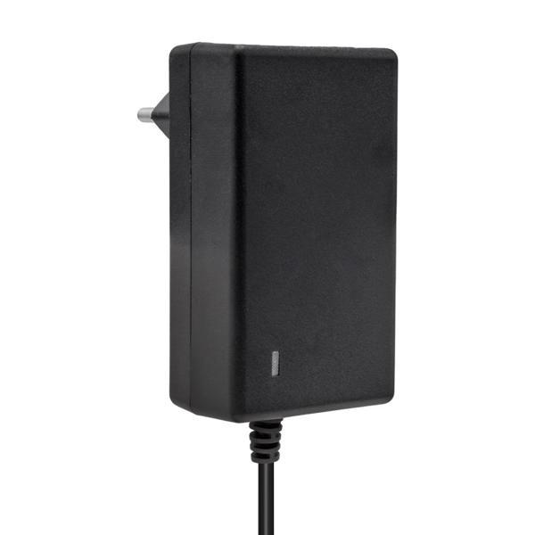 Ayt Weko 18 Volt 1 Amper 3.5 1.35 Uçlu Yerli Üretim Priz Tipi Adaptör - Image 1