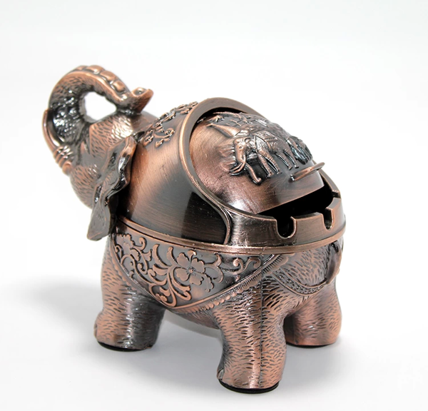 Metal Fil Figürlü Küllük Alk1656 - Image 1