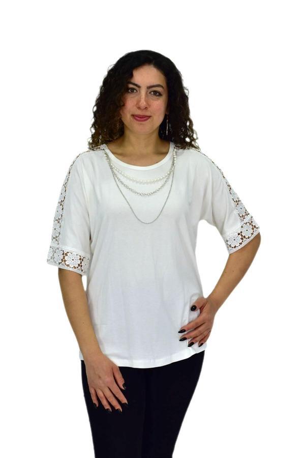 Kadın Kısa Kol Baskılı Bluz BGL-ST04708 - Image 1