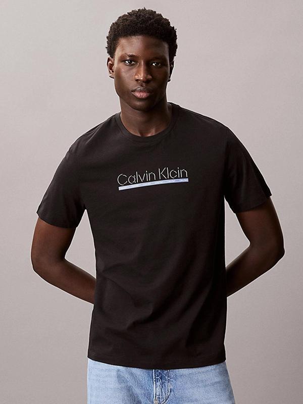 Calvin Klein SS 30s EU SP OUTLINE TAPE GRAPHI Erkek SİYAH T-shirt LV04RC852G-UB1 - Image 1