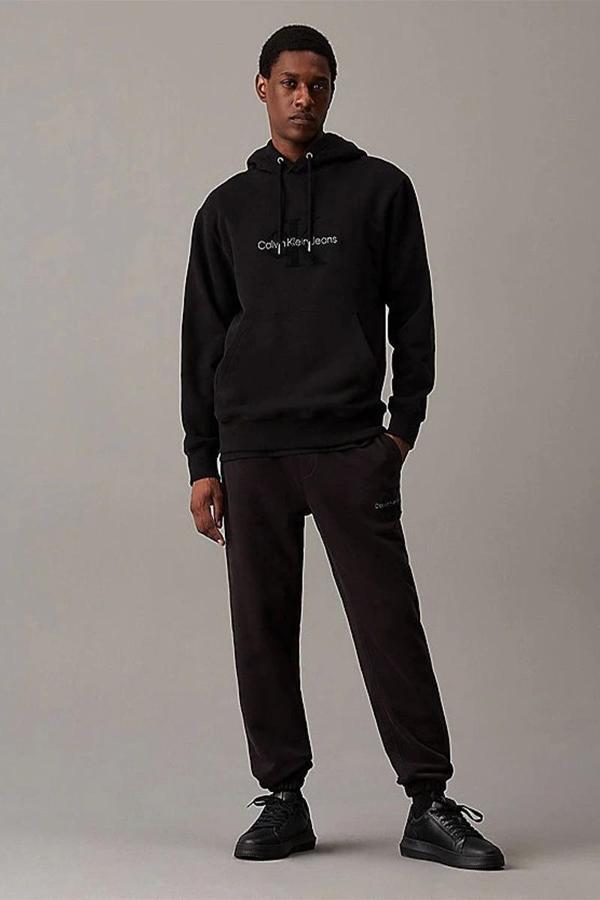 CK Jeans CHENILLE MONOLOGO SWEATPANT Erkek SİYAH Eşofman Altı J30J326685-BEH - Image 1