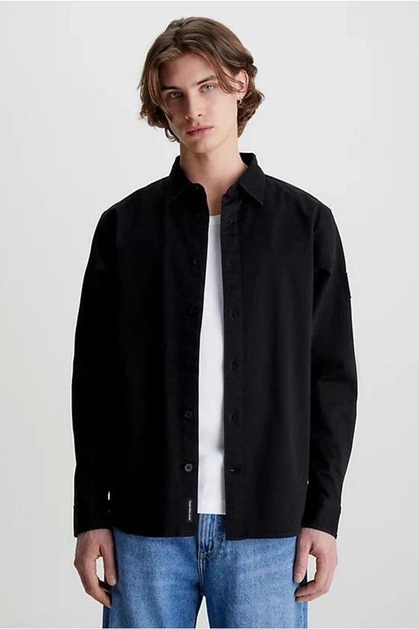 CK Jeans MONOLOGO BADGE RELAXED SHIRT Erkek Siyah Gömlek J30J323255-BEH - Image 1
