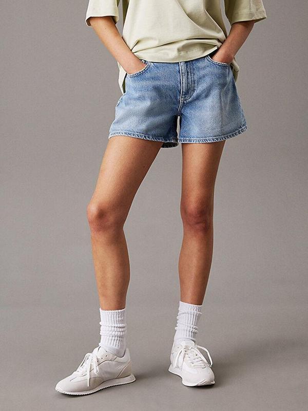CK Jeans MOM SHORT Kadın  Şort J20J225152-1AA - Image 1