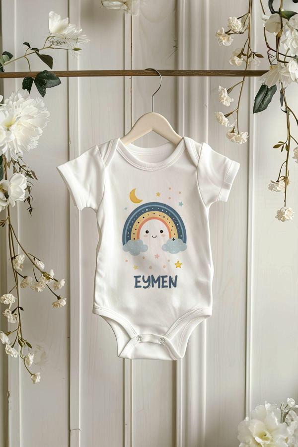 Tufi Baby %100 Pamuk Kısa Kollu Kişiye Özel Gökkuşağı Desenli Çıtçıtlı Bebek Body Zıbın Beyaz - Image 1