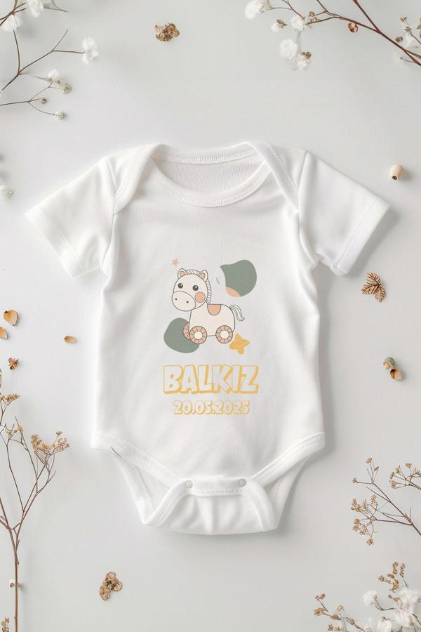 Tufi Baby %100 Pamuk Kısa Kollu Sevimli Tay Kişiye Özel Desenli Çıtçıtlı Bebek Body Zıbın Beyaz - Image 1