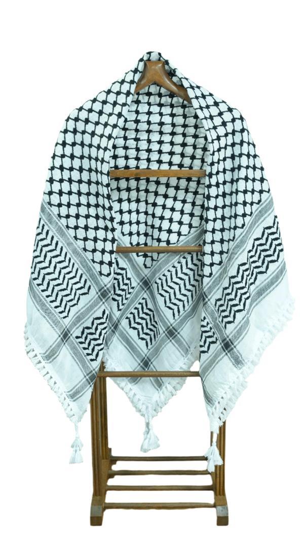 120 x 120 Cm Siyah Kareli Çizgili Filistin Kefiye Eşarp Püsküllü Filistin Puşesi 160 g  S300010 - Image 1