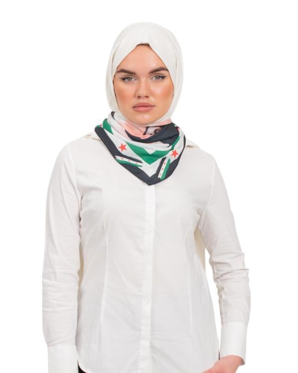 Suriye Bayrak Çerçeveli Suriyenin şarkıcı sarut Resmi Baskılı 45*45 cm S100027 - Image 1