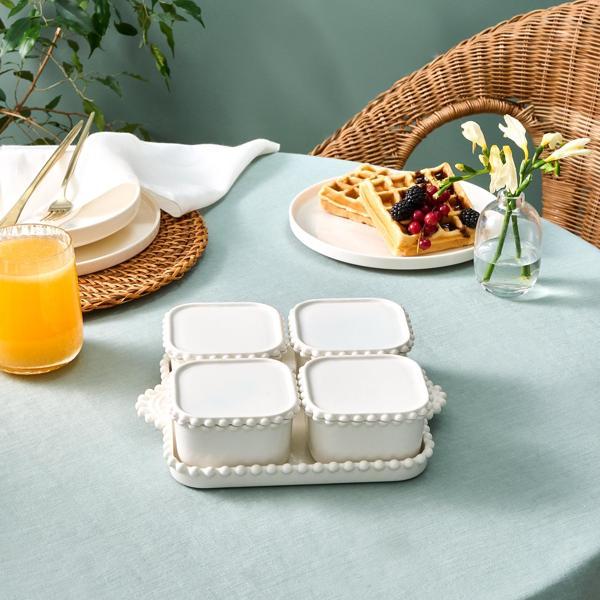 Karaca Carmen Perla 4'lü Tepsili Porselen Kahvaltılık Seti - Image 1