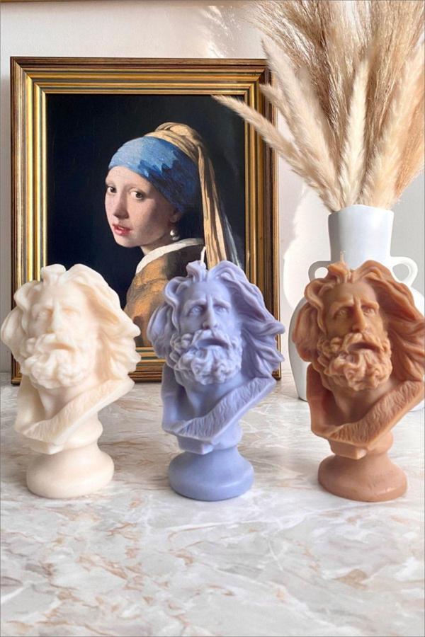 CageartStudio Dekoratif Zeus Heykel Kokulu Mum - Zeus Candle Soya Wax - Beyaz 1 Adet - Image 1