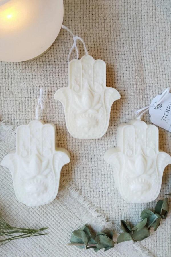 CageartStudio Fatmanın Eli Kokulu Mum - Hamsa Kokulu Vegan Soya Wax Mumu - Image 1