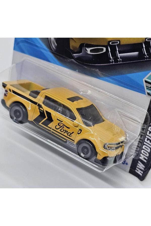 22 Ford Maverick Custom Model Araba - Image 1