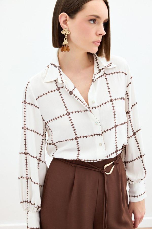 Nakış Detaylı Viskon Gömlek - Kahve - Image 1