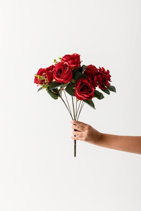 Yapay Ortancalı Gül Kırmızı 8 Dal 50 Cm - Image 1