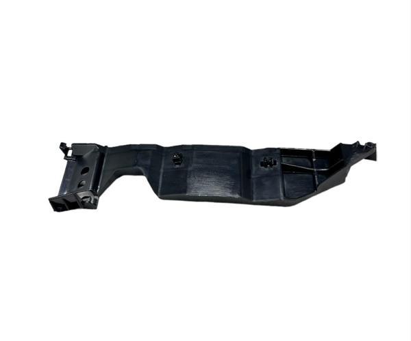 Suzuki Swift Ön Sol Tampon Braket 2006-2011 71731-63J00 - Image 1