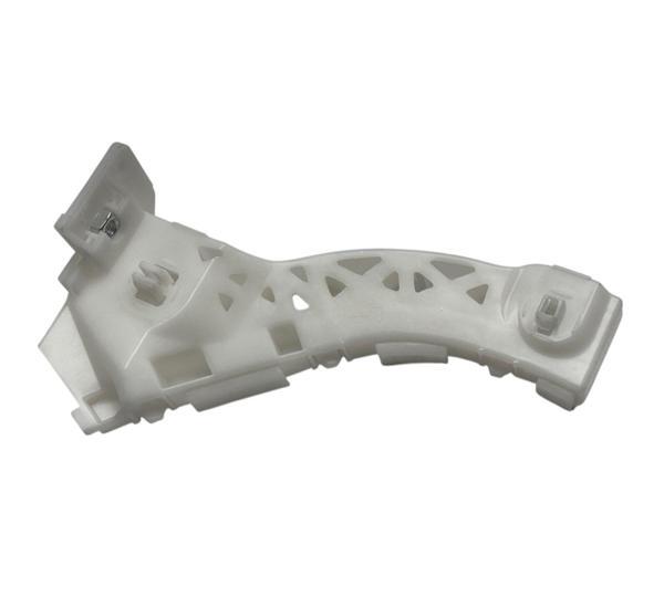 Mazda 3 Sedan Ön Sağ Tampon Braket 2003-2007 - Image 1