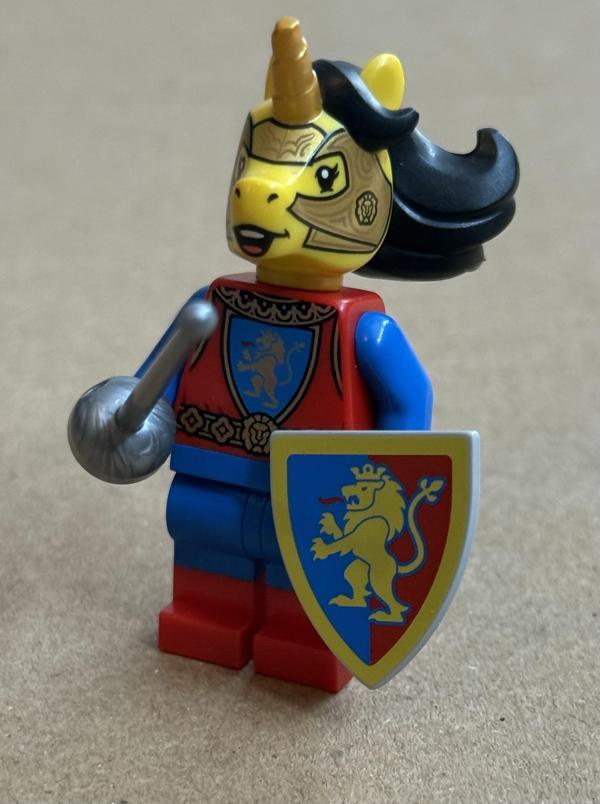 Orjinal Lego Minifigür Unicorn Knight - Image 1